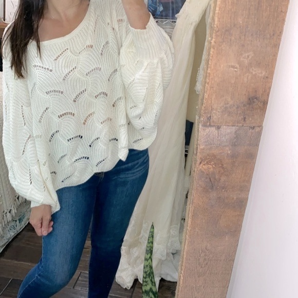 Moon & Madison boho sweater size Xsmall oversized - Picture 3 of 9